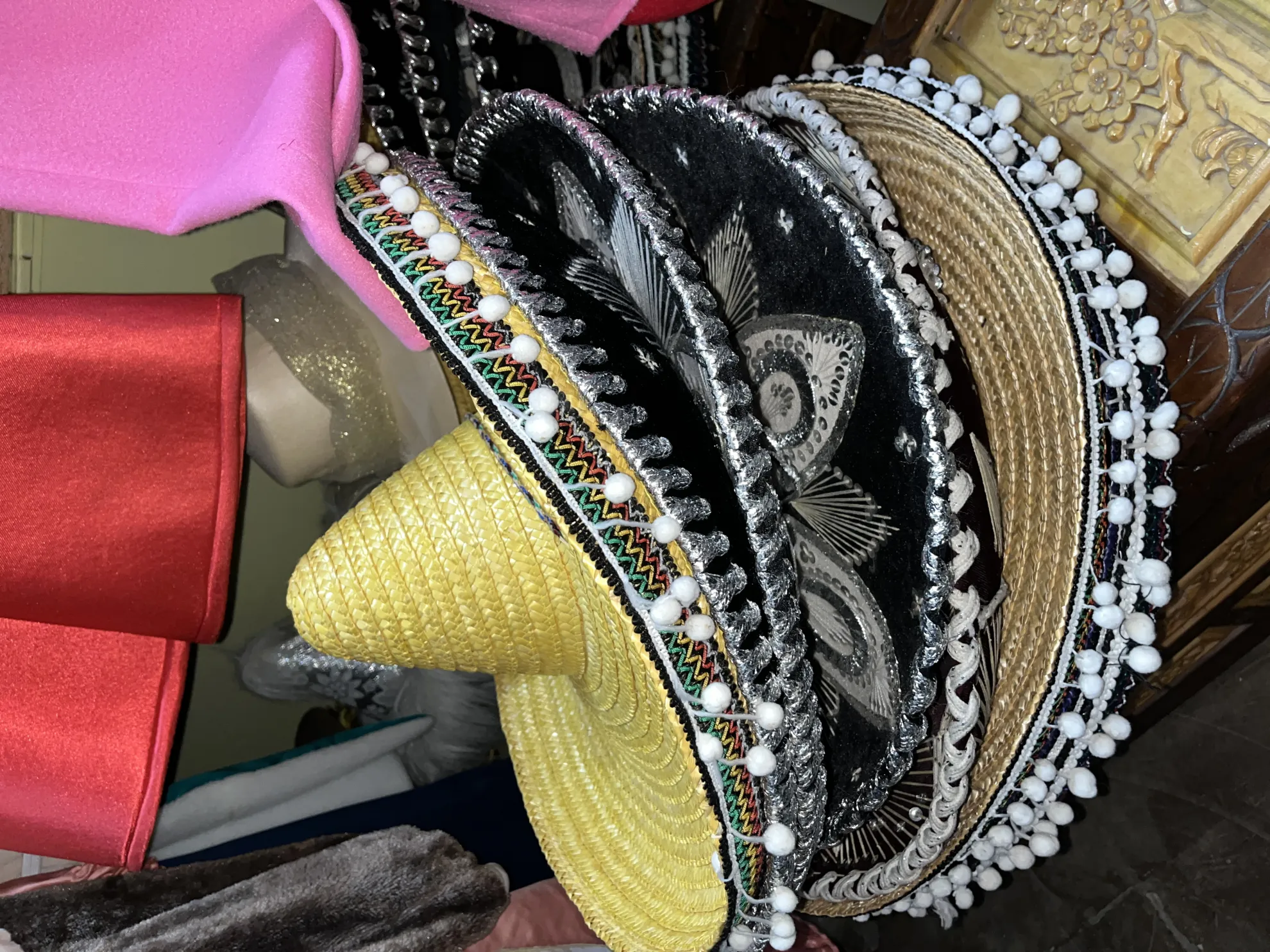 Disfraz sombreros 046