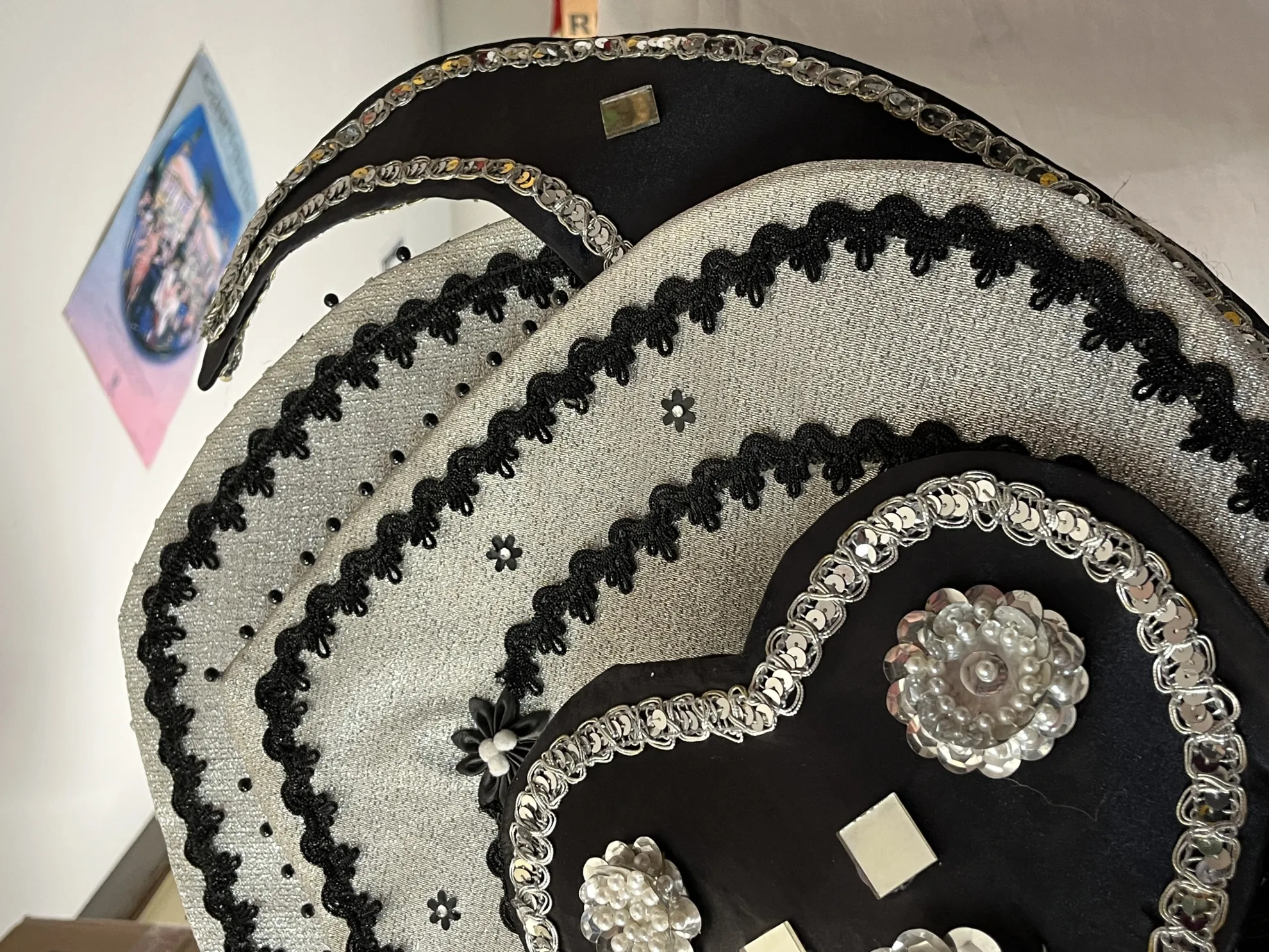 Disfraz sombreros 108